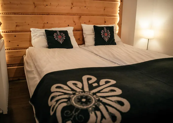 Niebieska Turnia Droga Na Bystre 5b *